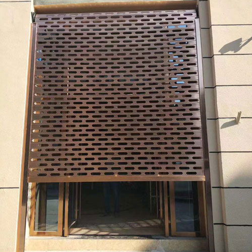 電動(dòng)抗風(fēng)卷閘門(mén)